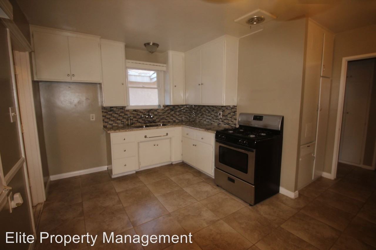 3720 Yosemite Way - Photo 2 of 8