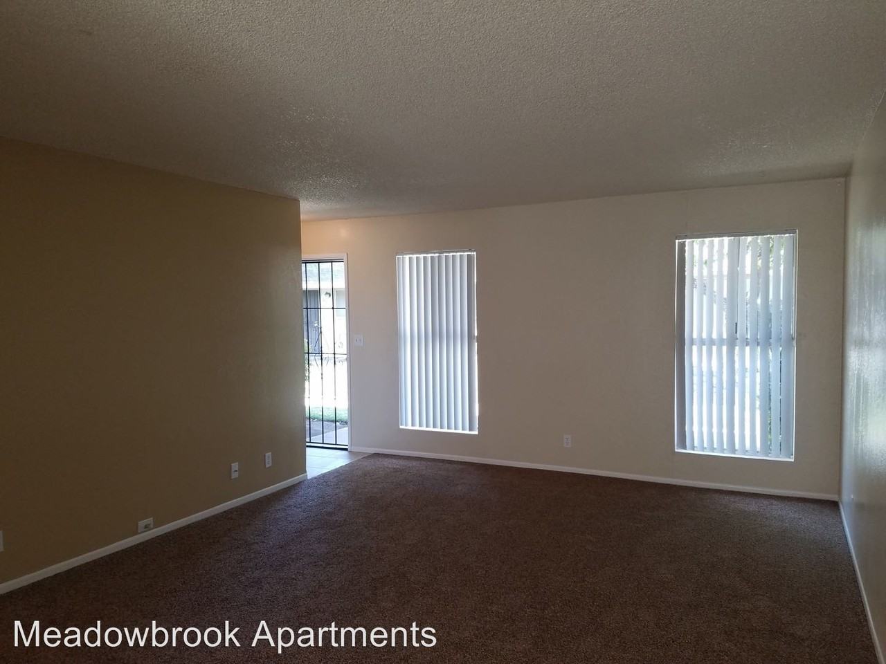 4912 N. 7th Street 101-125 - Photo 2 of 7