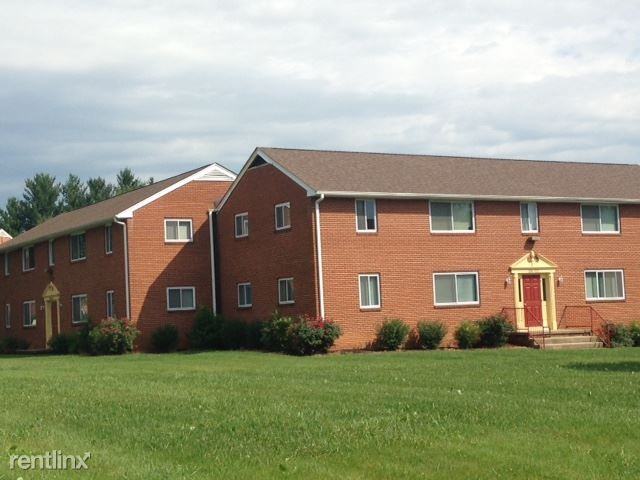 Mountain View Apartments - Photo 2 of 10