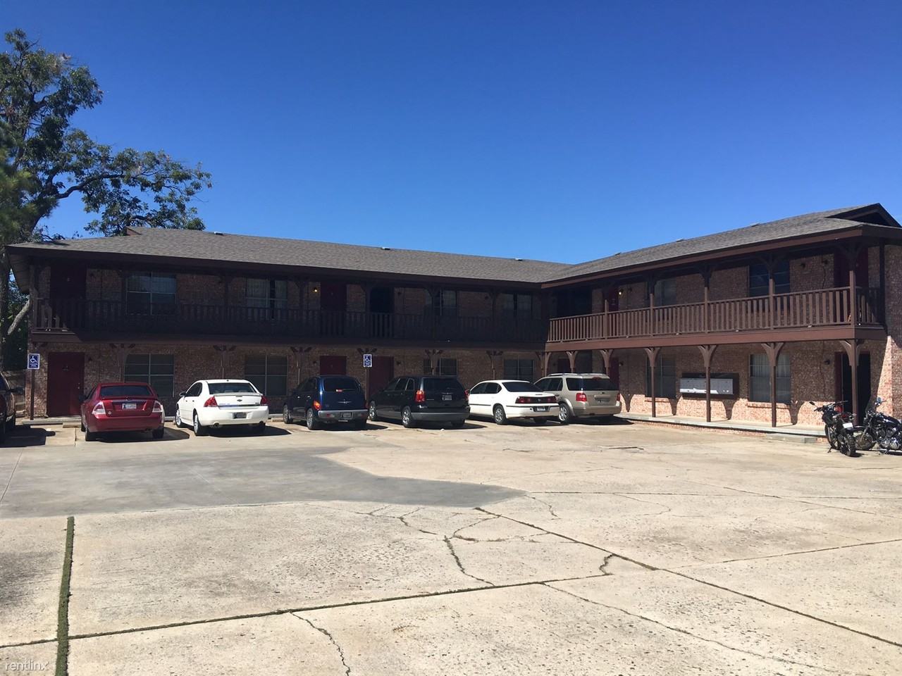 1 & 2 BR Bills Pd at Bali Apartments Tulsa - Photo 2 of 2
