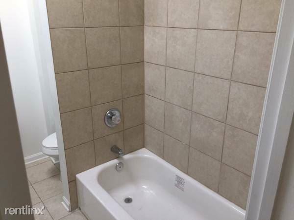 400 N Loudon Ave - Photo 2 of 10