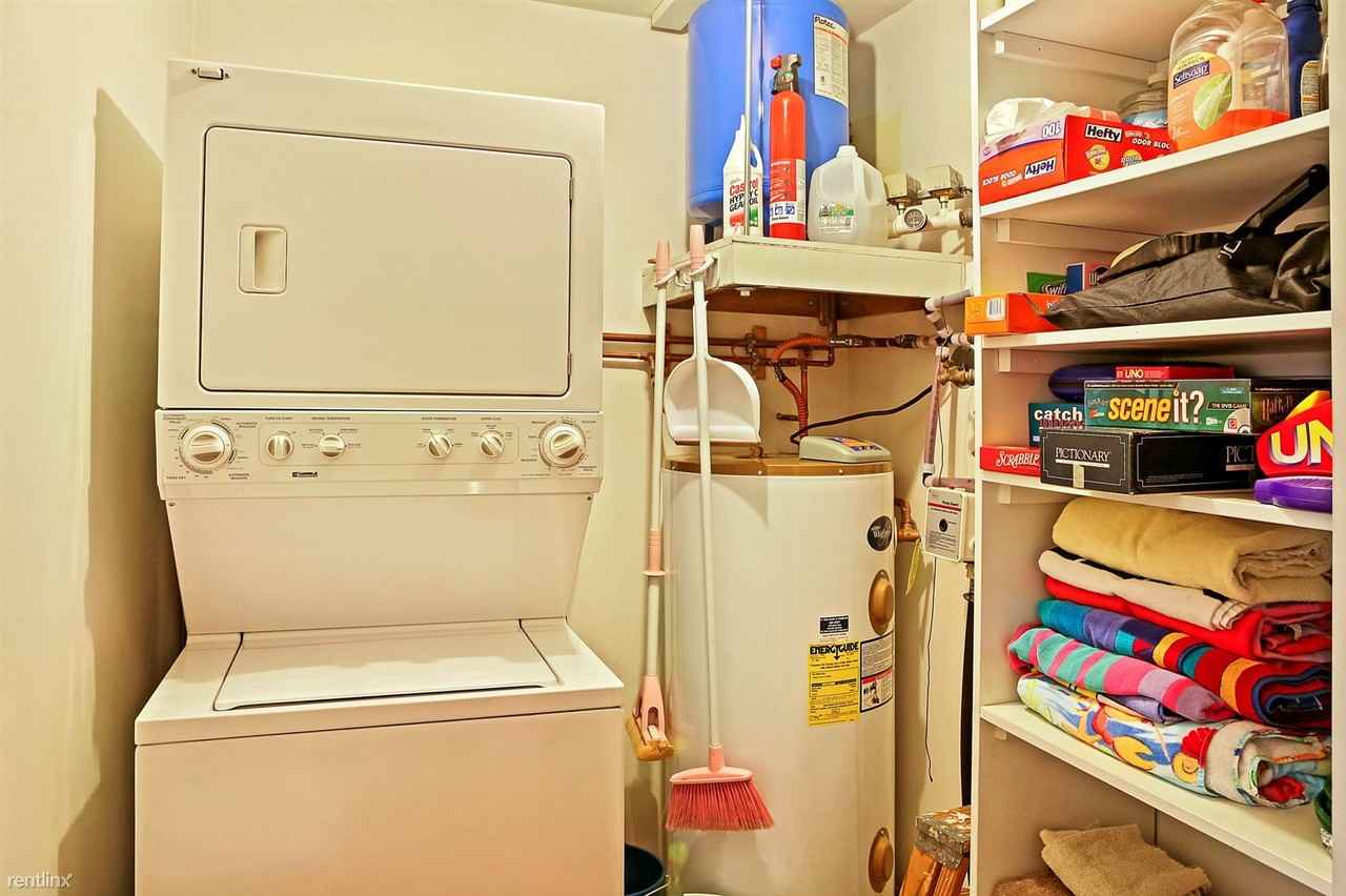 12103 Allen Rd - Photo 3 of 25