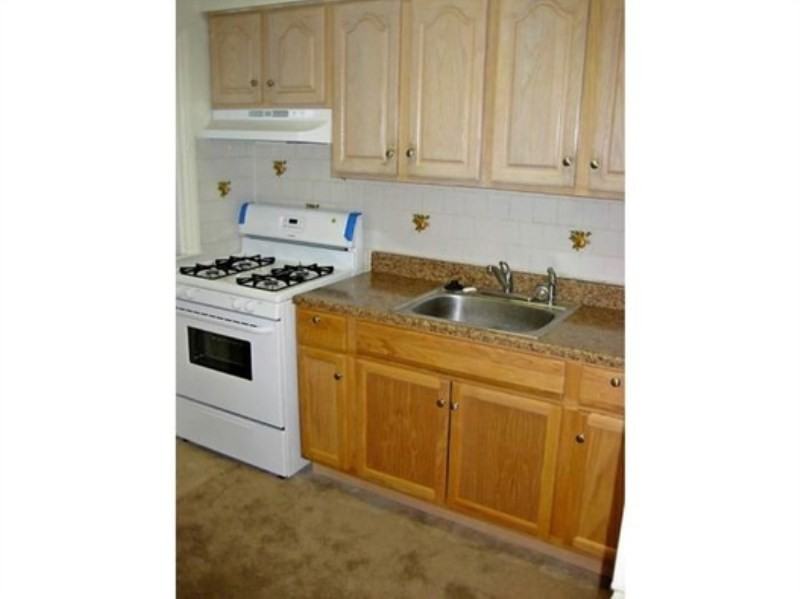 4721 Midwood Ave - Photo 2 of 6