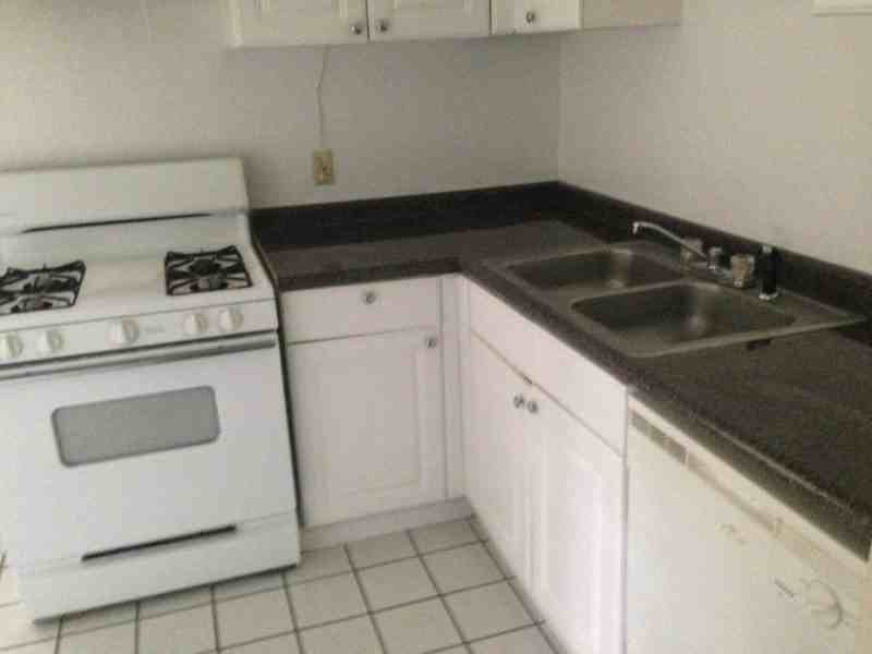 1205 Old Shell Rd - Photo 2 of 2