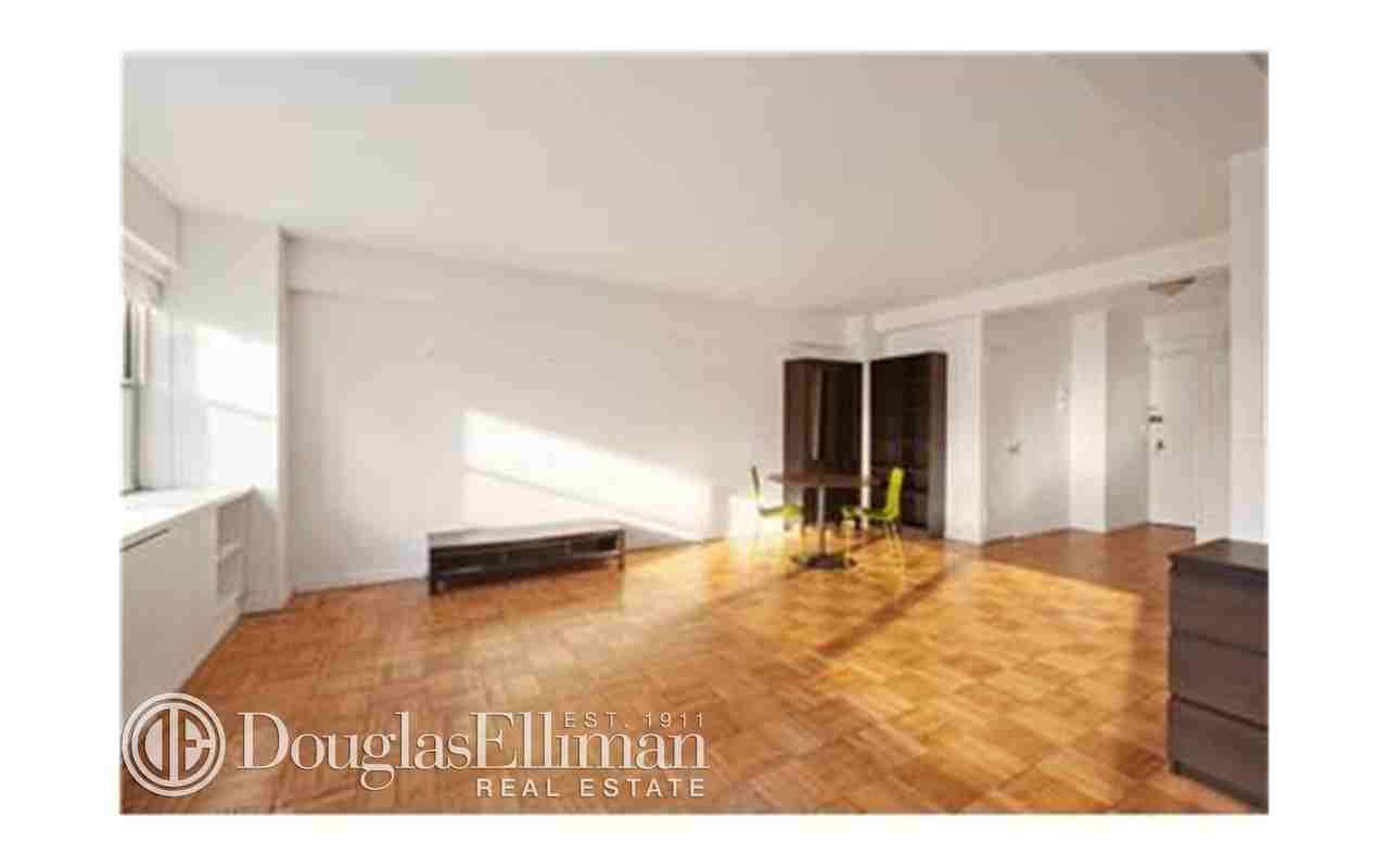 333 East 46th Street & First #6L