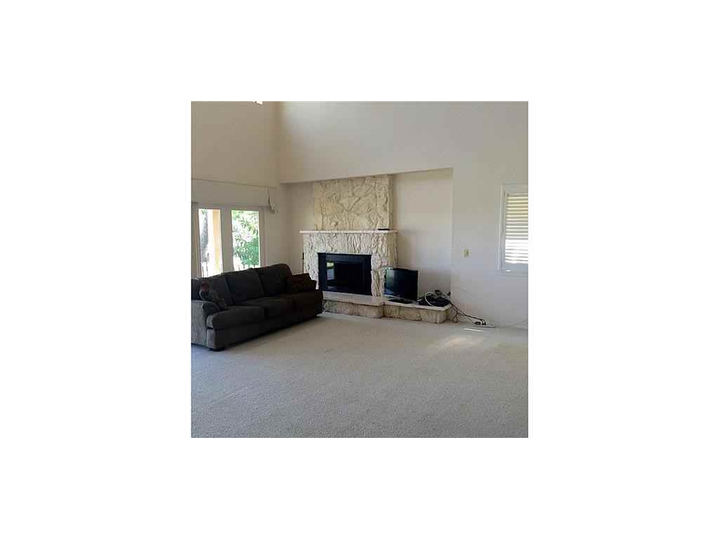 107 Sundance Ct - Photo 2 of 18