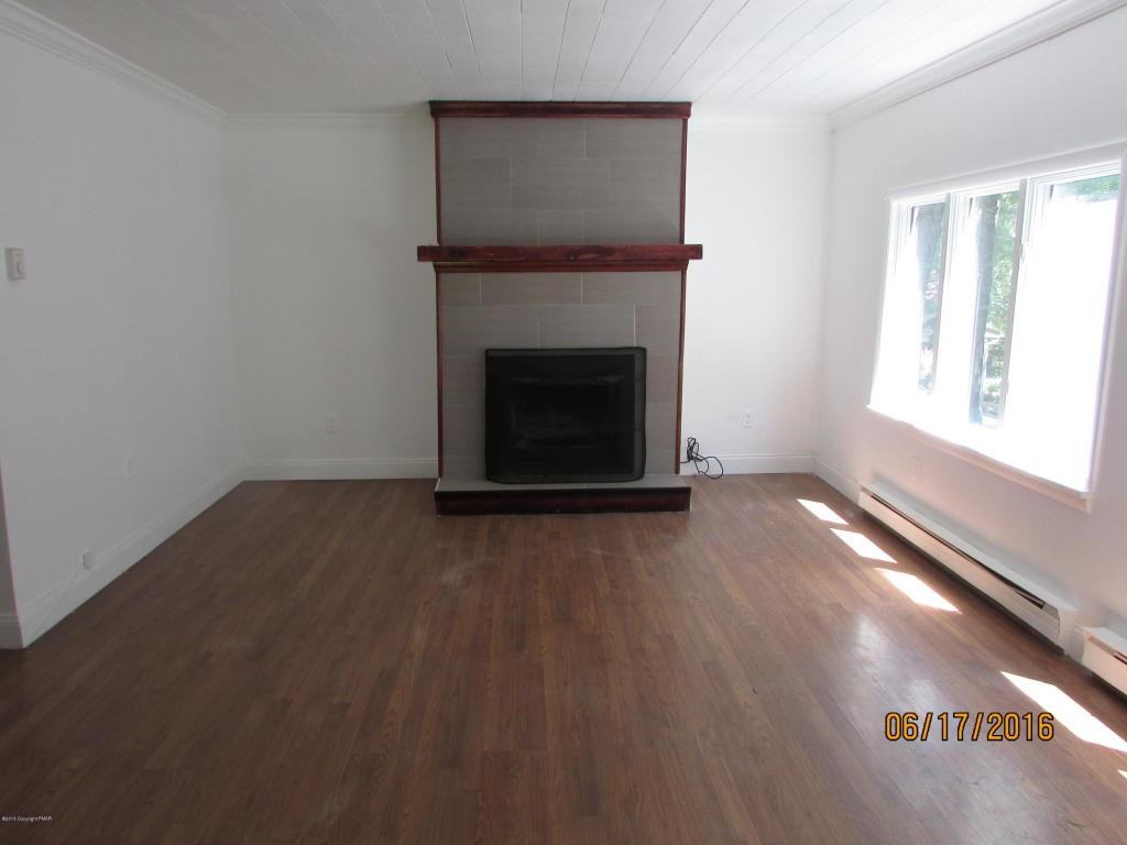 162 Suter Dr - Photo 2 of 18