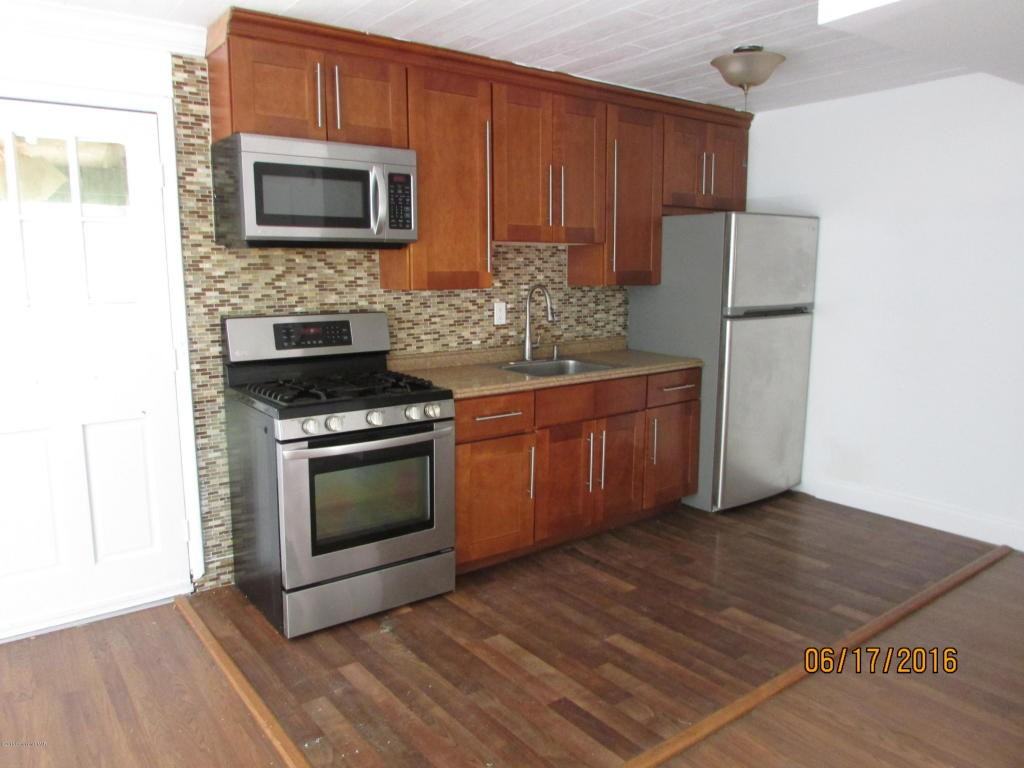 162 Suter Dr - Photo 3 of 18