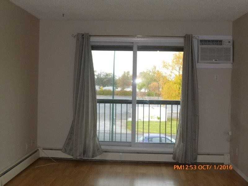 4200 Forestry Ave - Photo 3 of 3