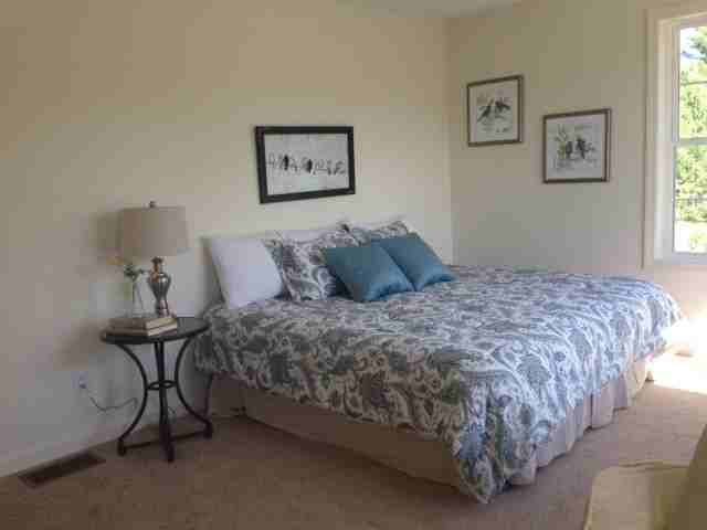 Evergreen Way - Photo 3 of 16