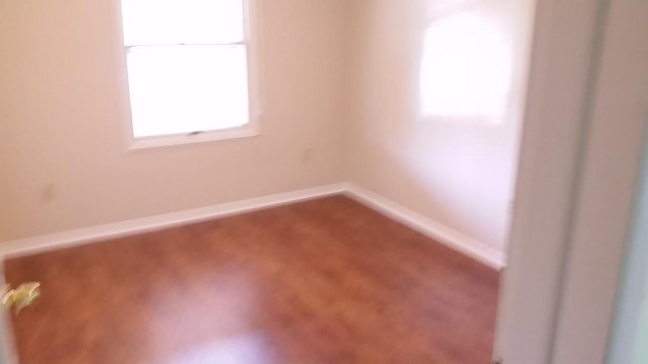 8301 Lincoln Dr - Photo 2 of 8