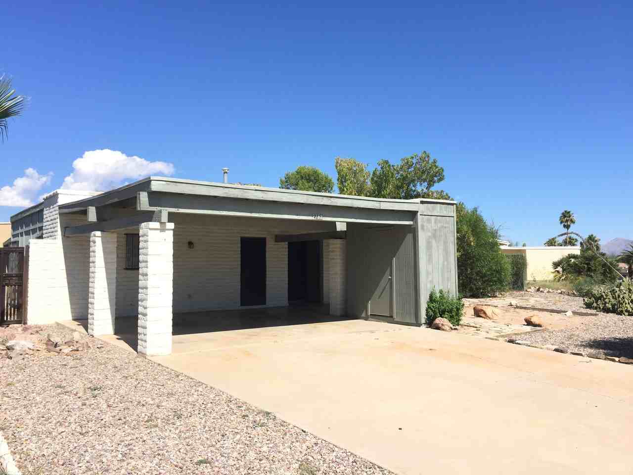 2782 W St Tropaz Ave - Photo 2 of 17