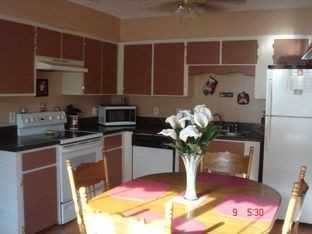 822 Lost Grove Ln - Photo 3 of 5