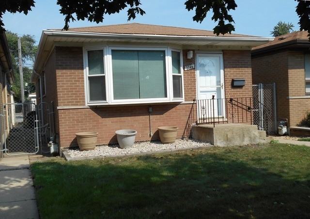2746 E 127th St - Photo 2 of 24