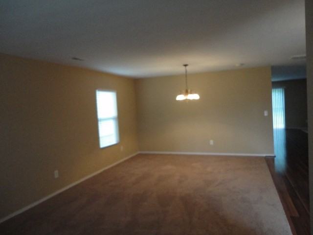 808 Willow Creek Dr - Photo 3 of 6