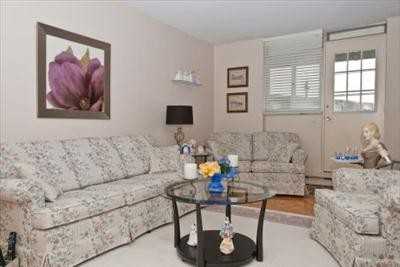 155 Toronto Rd - Photo 2 of 11