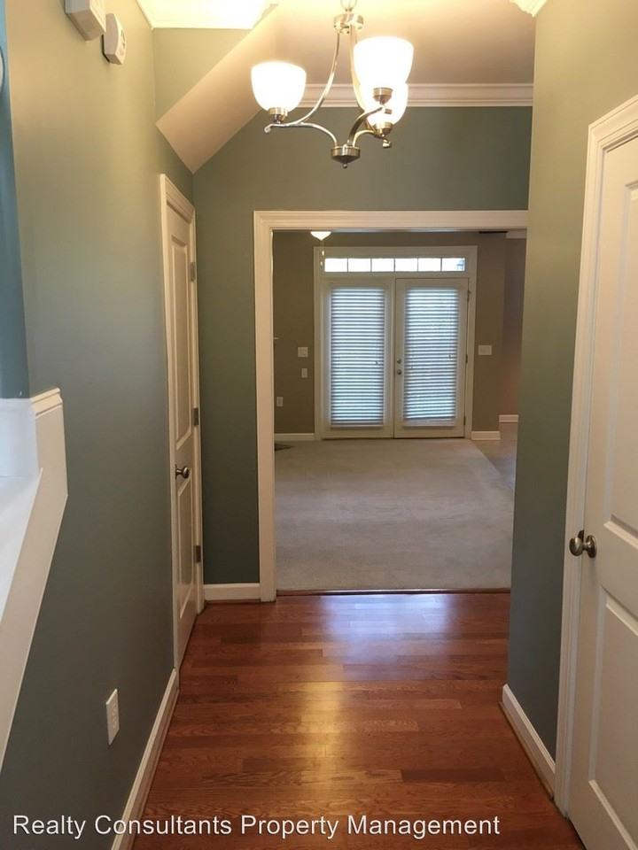 1425 New Garden Rd - Photo 2 of 18