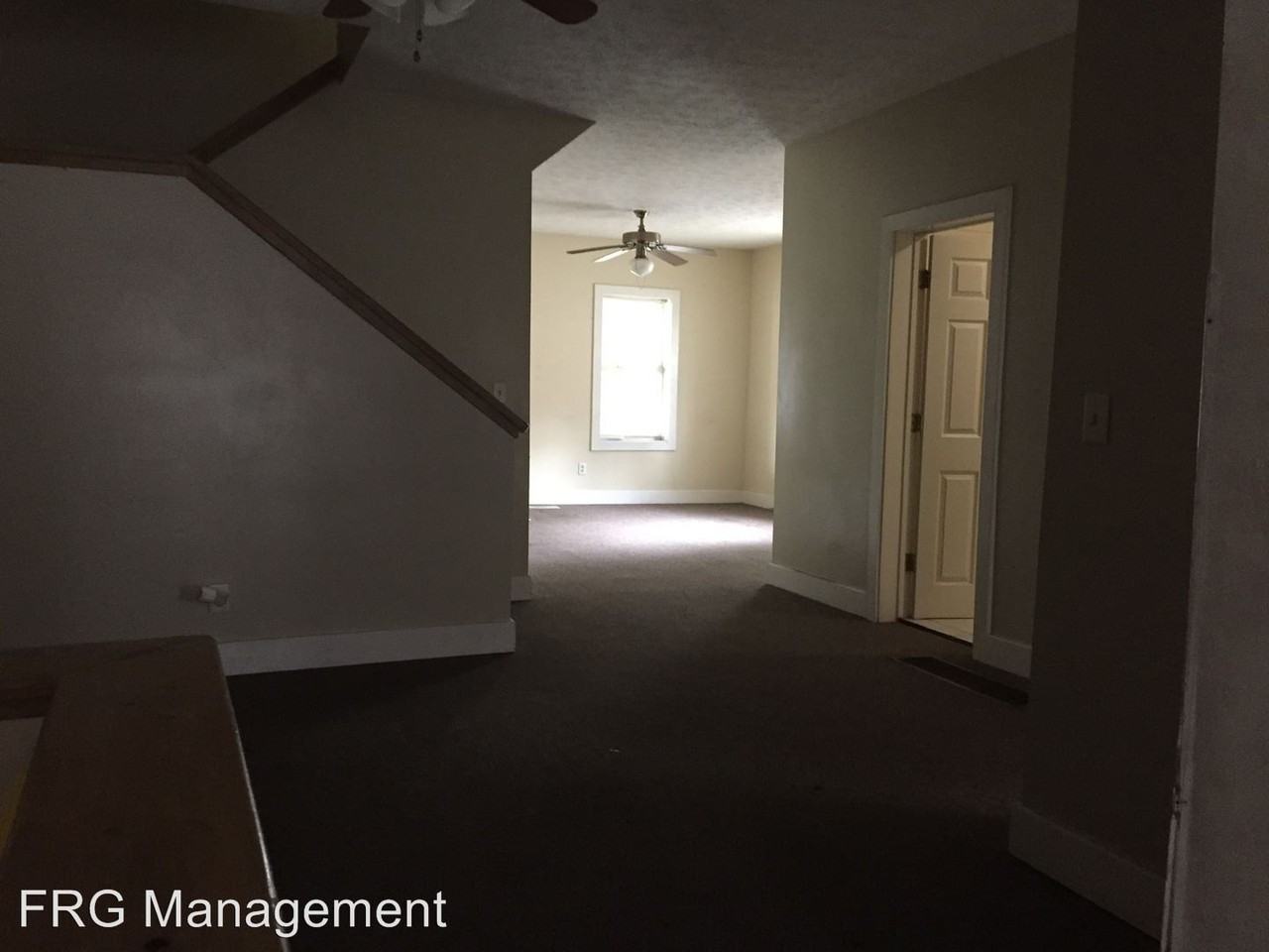 920 N 8th St - Photo 3 of 5