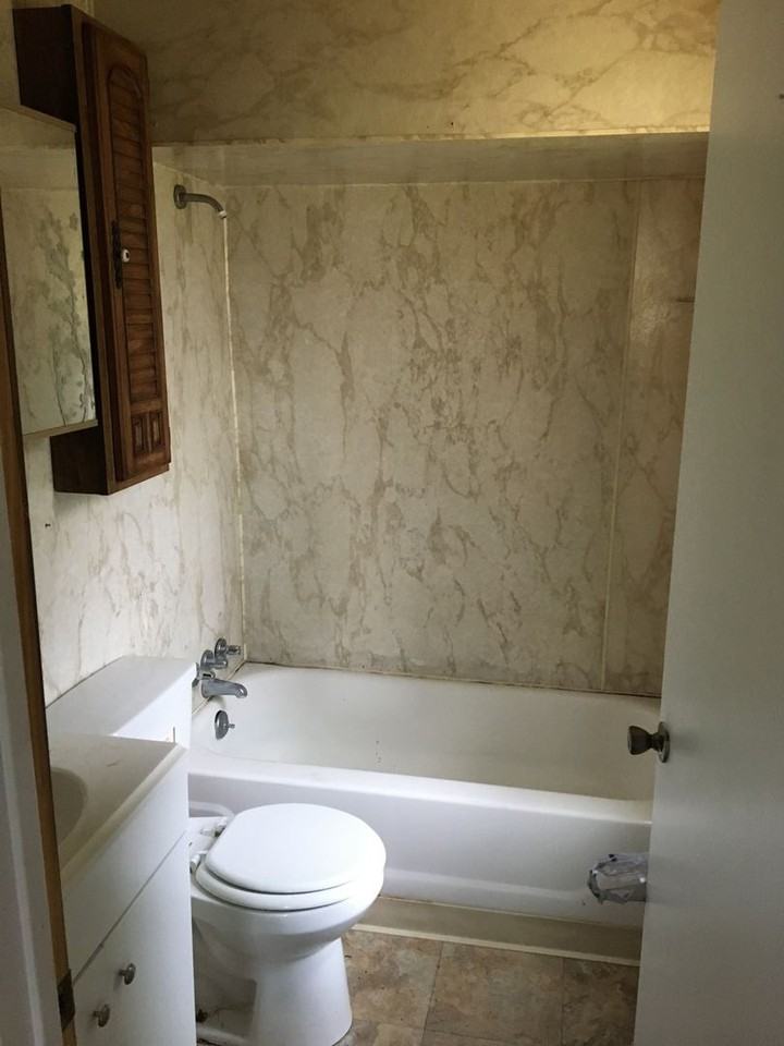 1112 Webster St - Photo 3 of 5