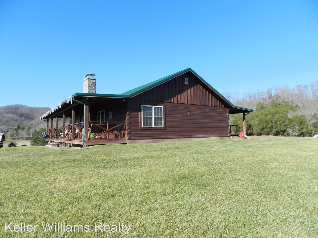 386 Oak Glen Cir - Photo 2 of 20