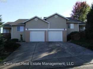 2816 Vintage Ave SE - Photo 2 of 6