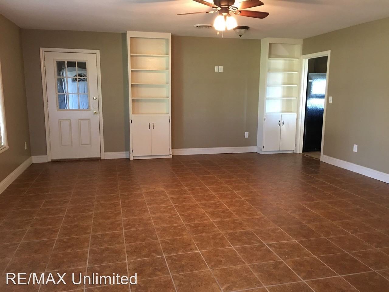 15211 FM 775 - Photo 2 of 20