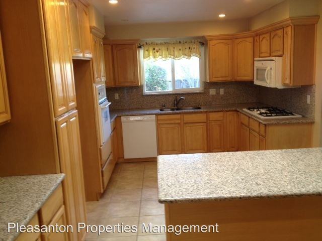 1159 Olive Ave - Photo 2 of 5