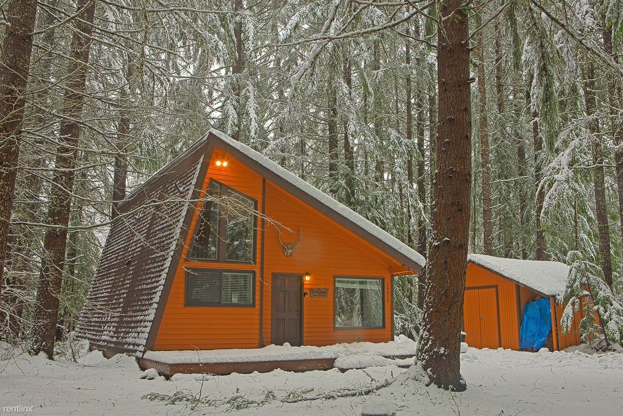 16315 Alpine Dr E - Photo 2 of 22