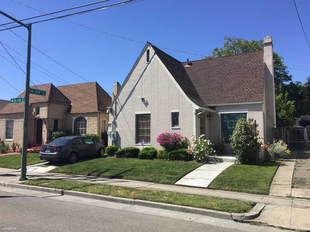 10733 Breed Ave - Photo 2 of 2