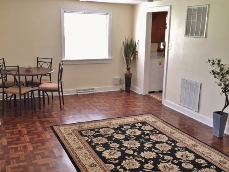 312 Carnation St - Photo 2 of 7