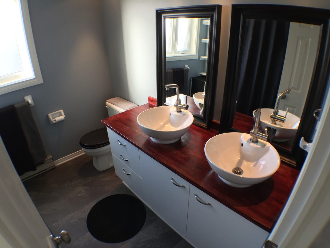 3 Briston Private - Photo 2 of 13