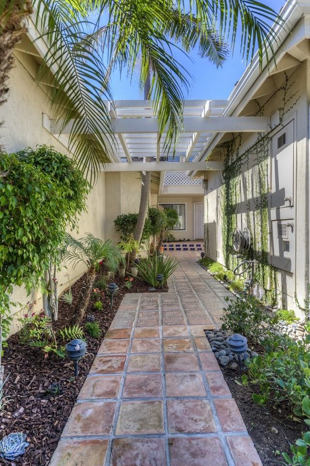 12 Malaga Pl E - Photo 3 of 10