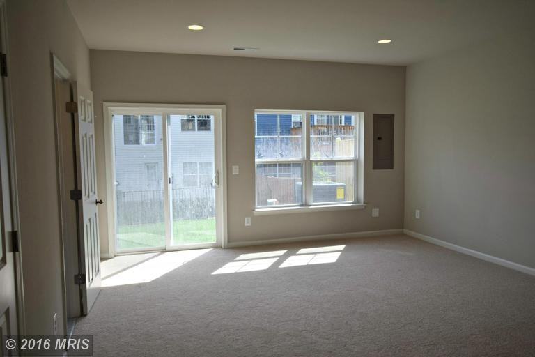 101 Pintangle Ct - Photo 2 of 8