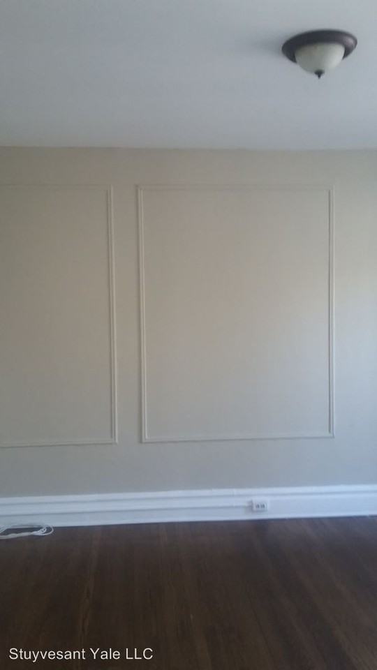 846 S Orange Ave - Photo 2 of 5