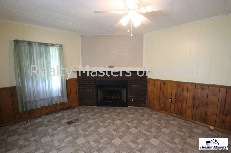 2559 Granada Camino - Photo 3 of 13