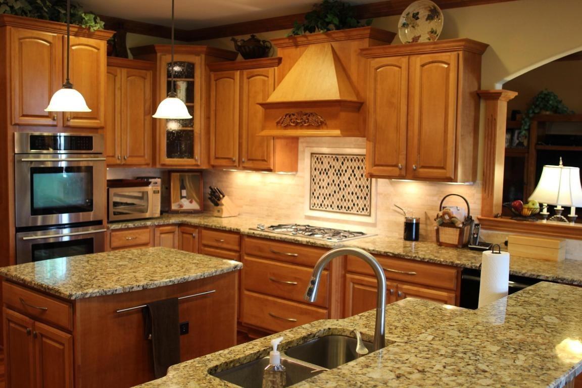 W358N6710 W Stonewood Dr - Photo 2 of 24