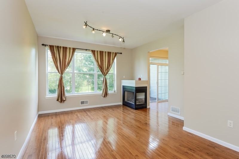 903 Barn Owl Way - Photo 2 of 15