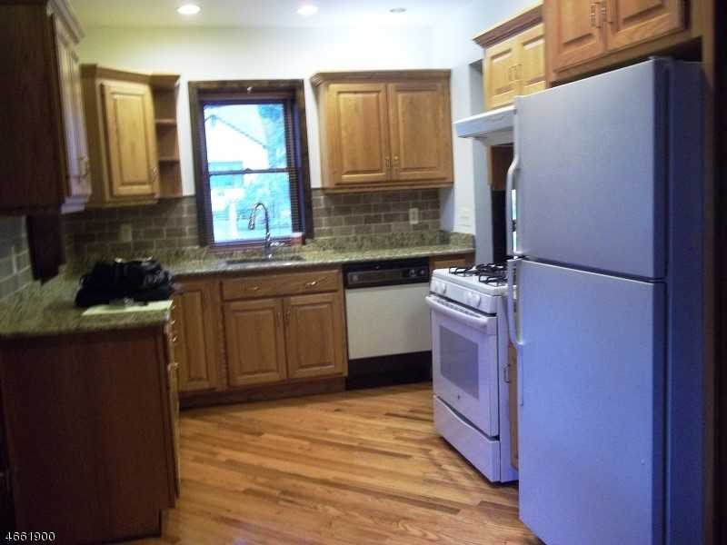 135 Fox Hill Rd - Photo 3 of 8