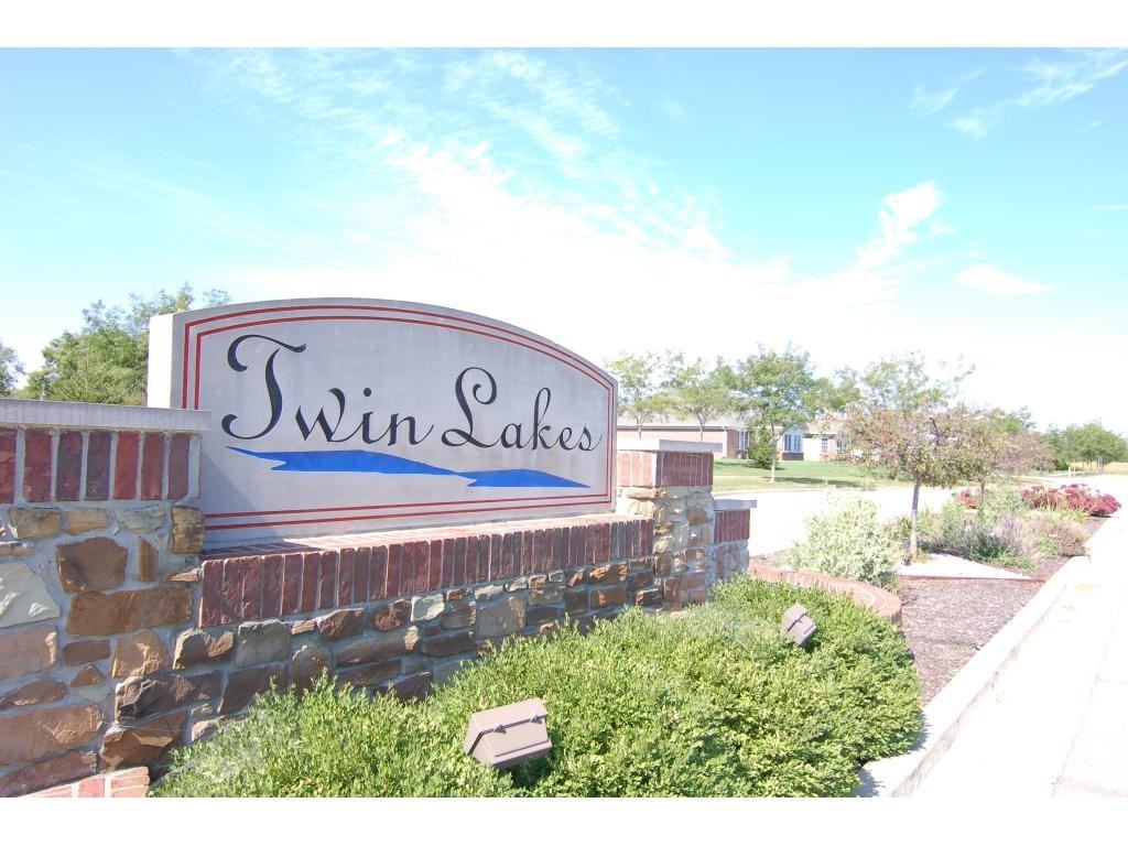 Twin Lakes - Photo 2 of 19