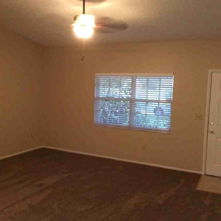 14004 Basin St - Photo 2 of 7