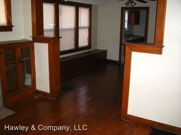 6409 E 15th Terrace - Photo 2 of 5