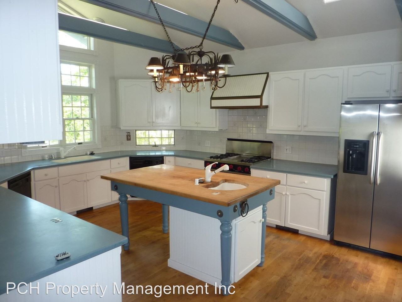 8820 Tudsbury Rd - Photo 3 of 9