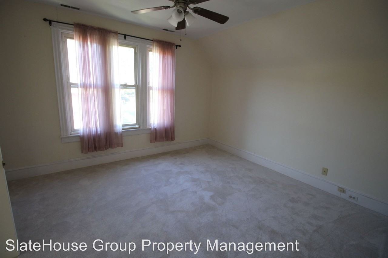 35 W Wyomissing Ave - Photo 3 of 4