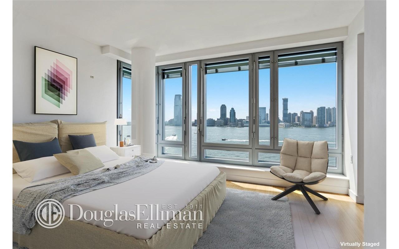 8 River Terrace #10T - Photo 3 of 10