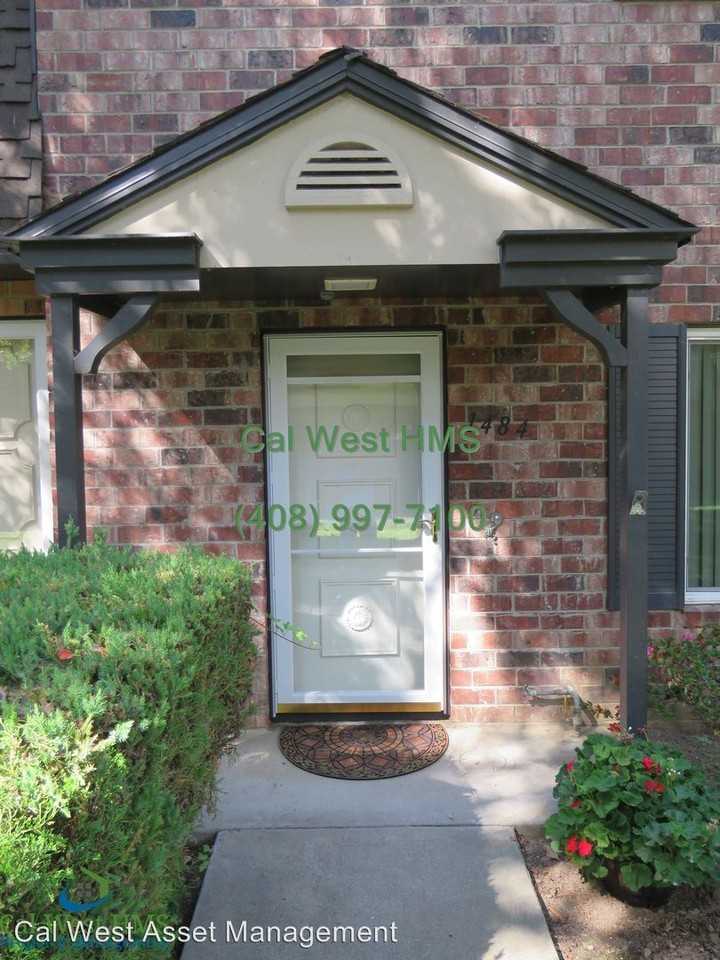 1484 Carnot Dr - Photo 2 of 21