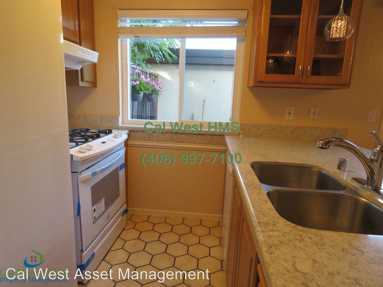 1484 Carnot Dr - Photo 3 of 21