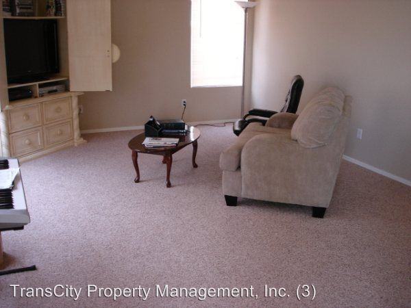 3528 E Bruce Ave - Photo 3 of 16