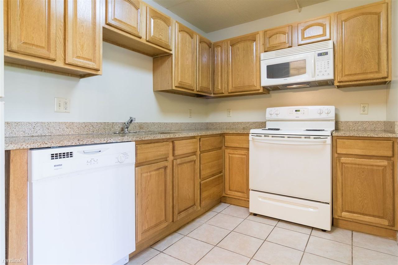 Cherry Hill Square Apartments 213 Henry Ruff Rd, Inkster, MI 48141