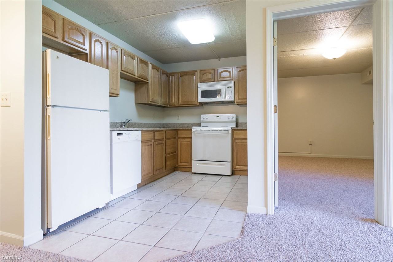 Cherry Hill Square Apartments 213 Henry Ruff Rd, Inkster, MI 48141