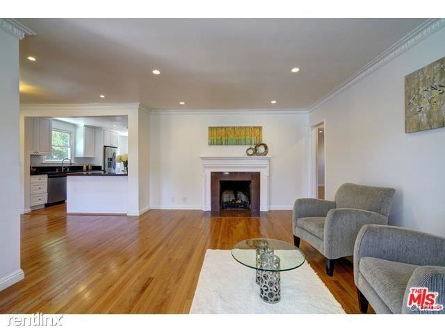 11245 Franklin Ave - Photo 2 of 18